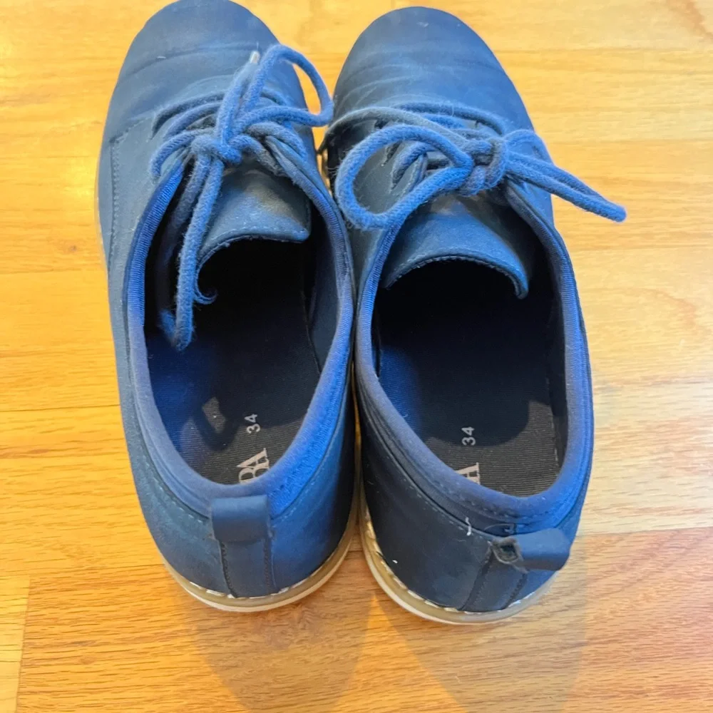 Used Zara navy blue dress boy shoes with laces